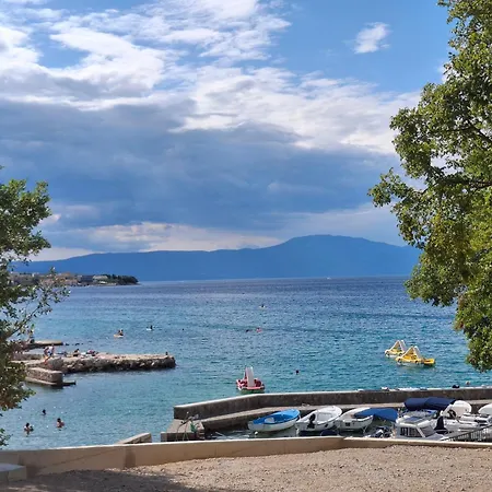 Ivona Lägenhet Malinska