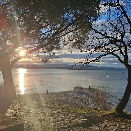 Apartment Ivona Malinska