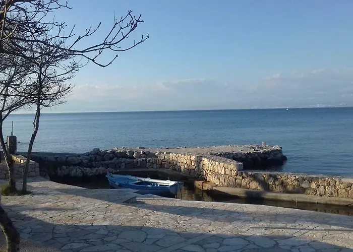 Ivona * Малинска